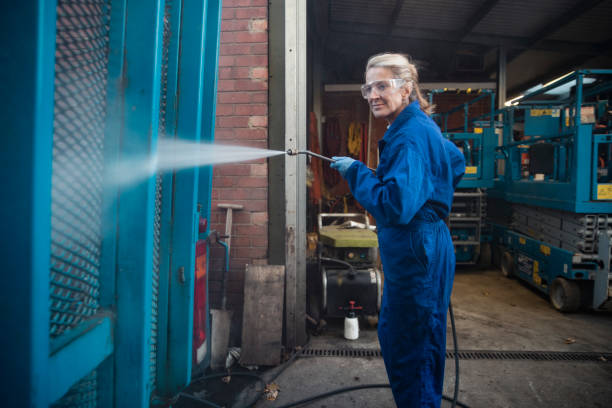 Why Choose Our Certified Pressure Washing Experts for Your Project Needs in New Holstein, WI?